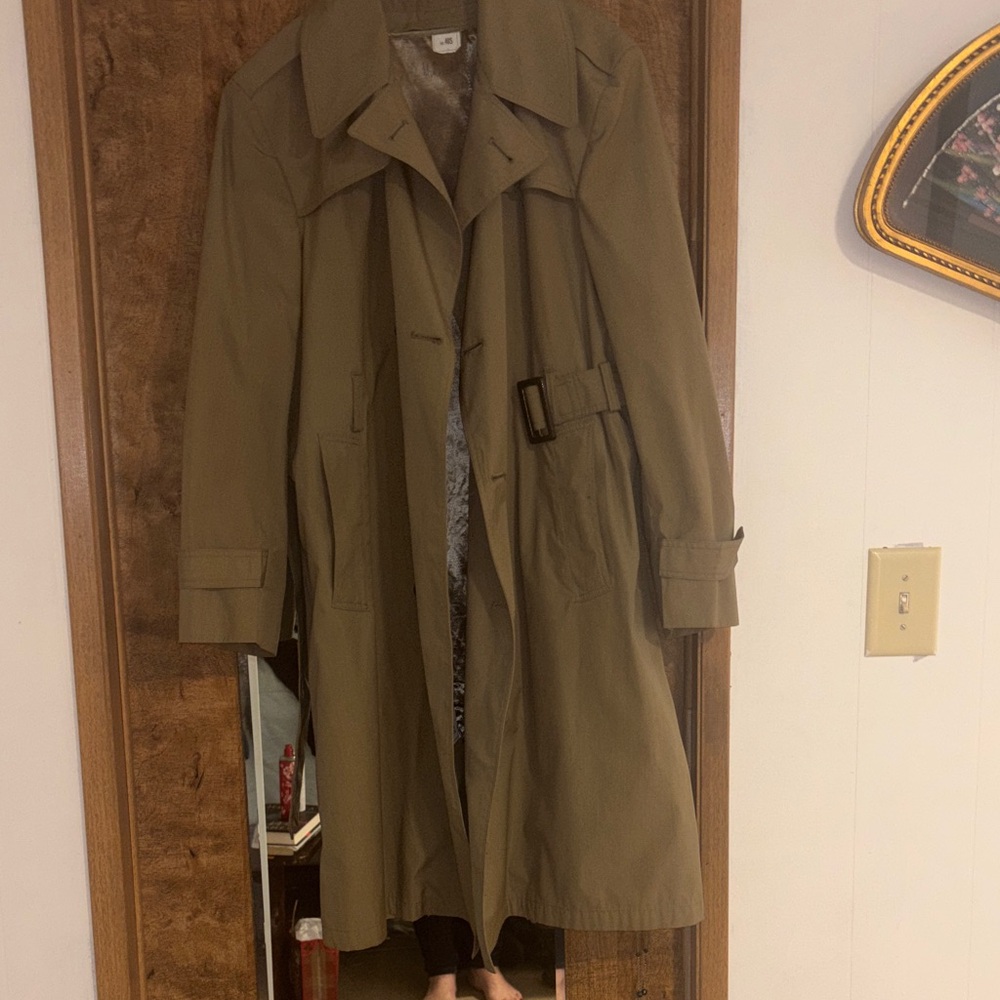 Men's Tan Trench Coat